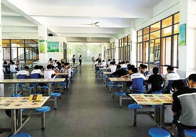 寧?？h知恩中學(xué)首家“5H示范食堂”全新面世